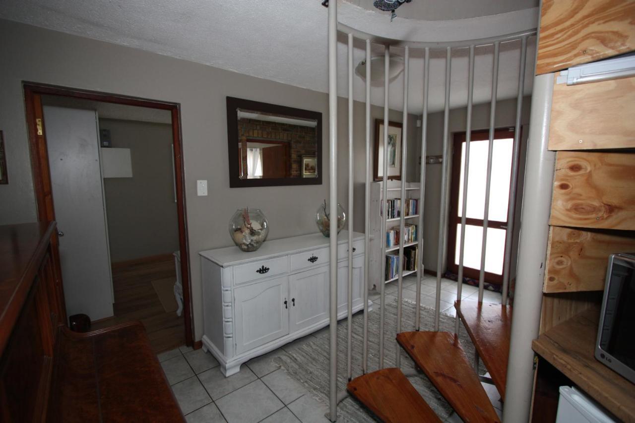 Bergsig Accommodation Hermanus Exterior photo