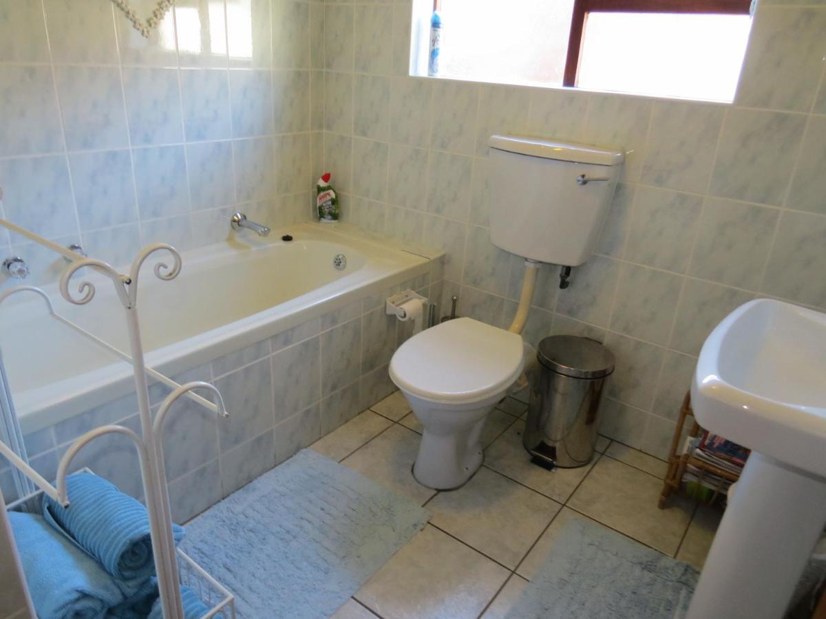Bergsig Accommodation Hermanus Exterior photo